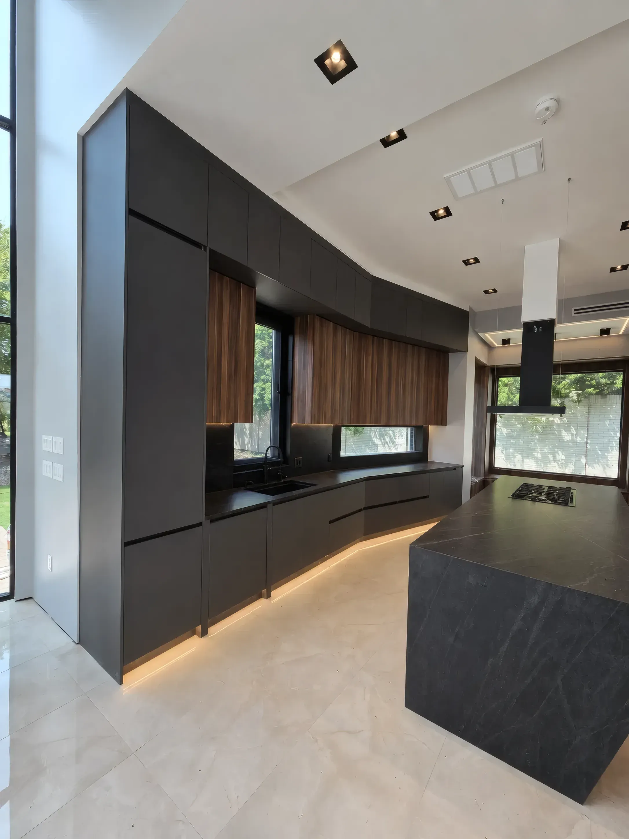 Walnut & Graphite Kitchen
